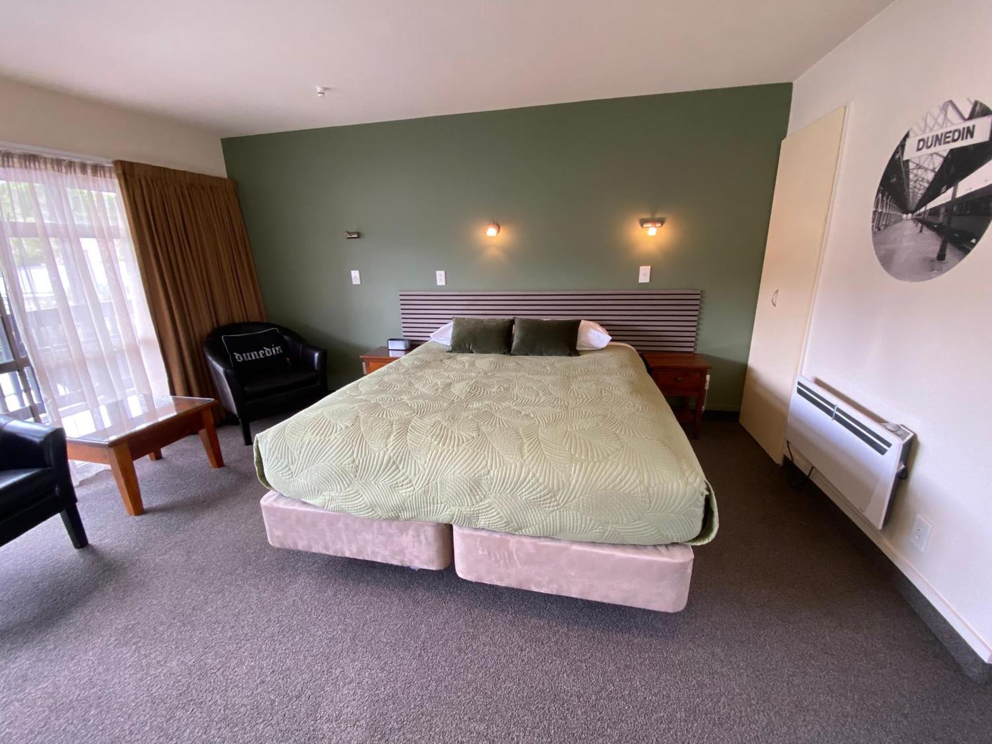 Commodore Motel Дьюндин Экстерьер фото